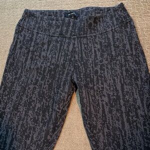 The Limited Size Large Black/Gray Ponte Pants